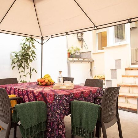 ビルバオLugar Especial, Gran Patio, Junto Al Ayuntamientoアパートメント エクステリア 写真