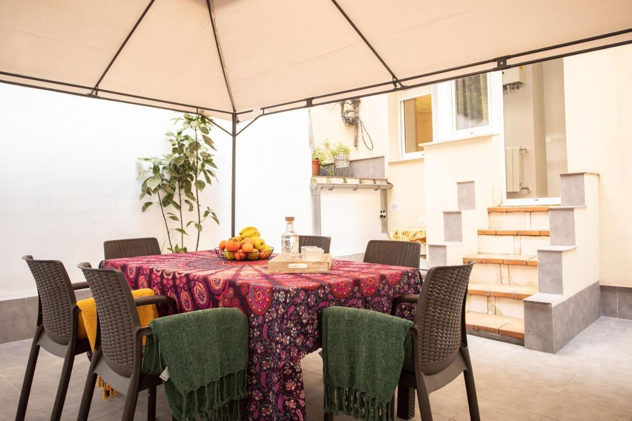 ビルバオLugar Especial, Gran Patio, Junto Al Ayuntamientoアパートメント エクステリア 写真